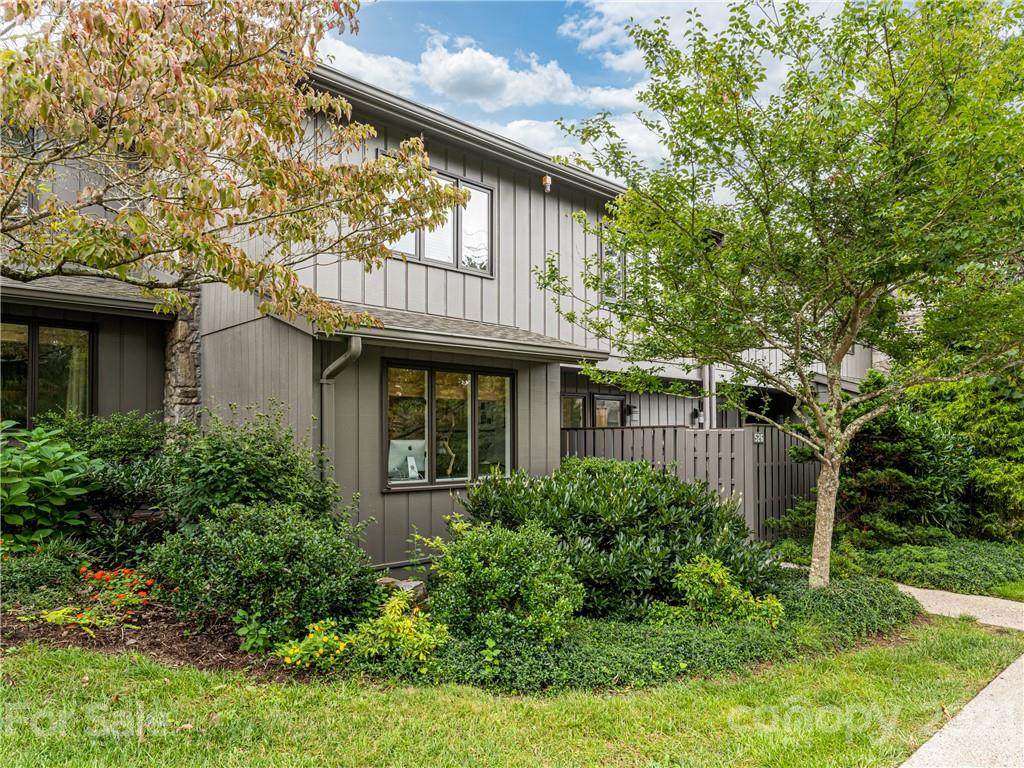526 Crowfields Lane - Photo 1