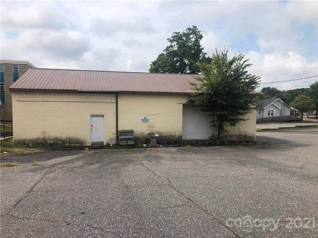 347 Main Avenue - Photo 1