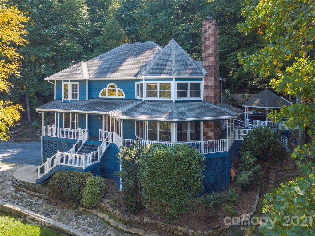 123 Stonecrest Drive - Photo 1