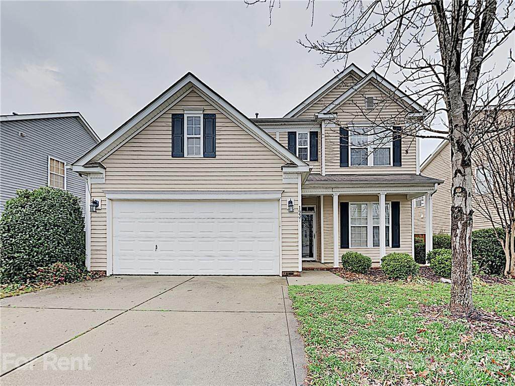 1937 Wilburn Park Lane - Photo 1
