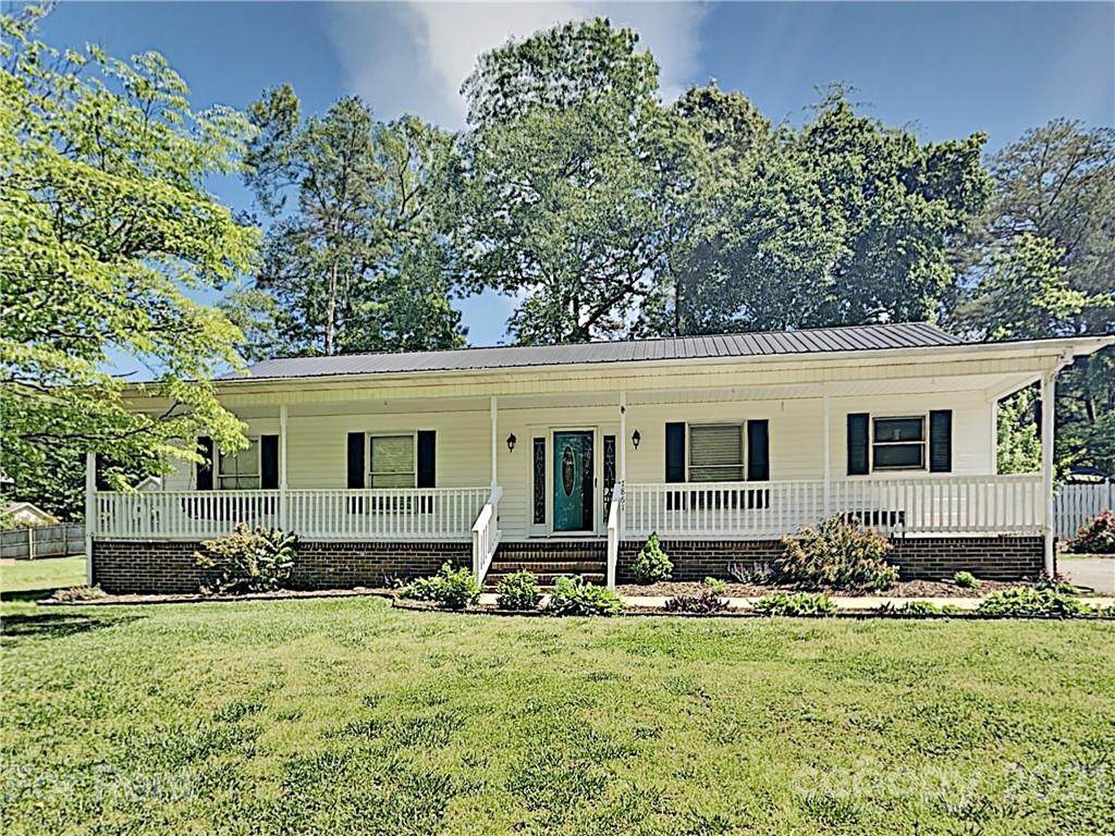 7861 Sarah Drive - Photo 1