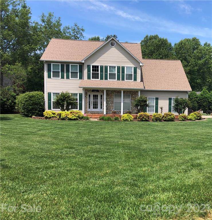 105 Catalina Place Drive - Photo 1