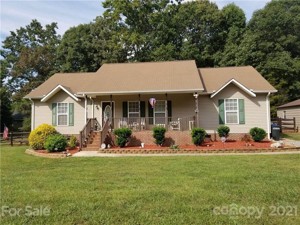 336 Flower House Loop - Photo 1