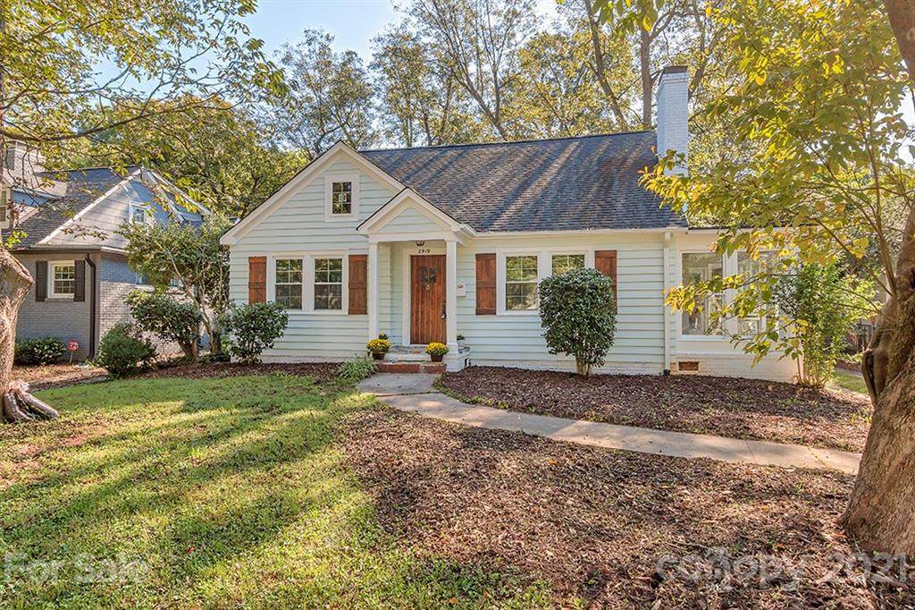 2919 Park Road - Photo 1