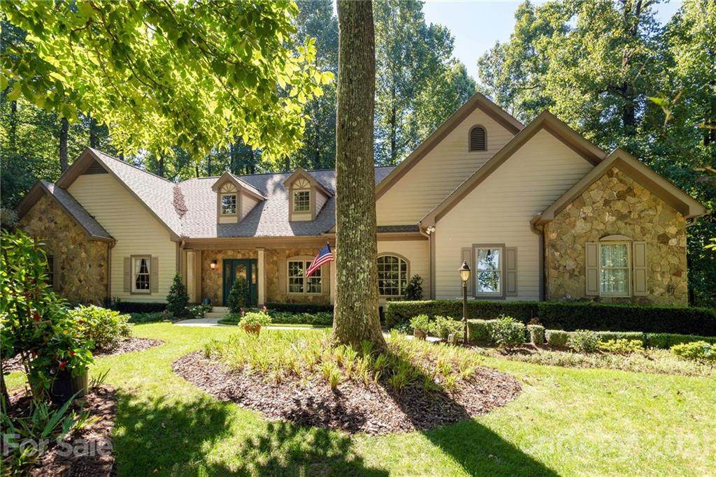 118 Berry Creek Drive - Photo 1