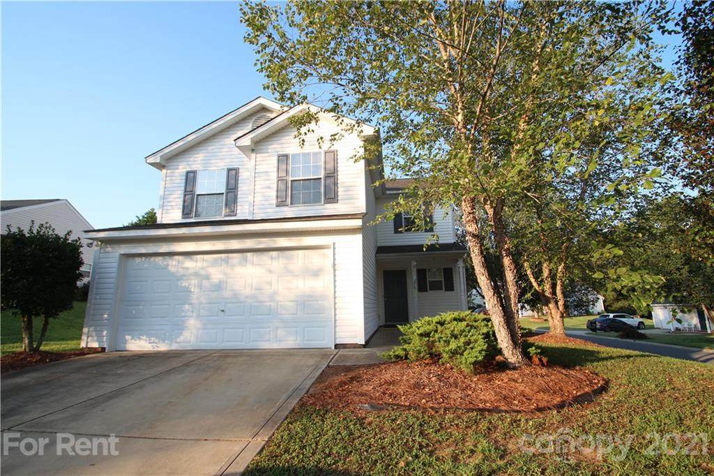 3006 Longspur Drive - Photo 1
