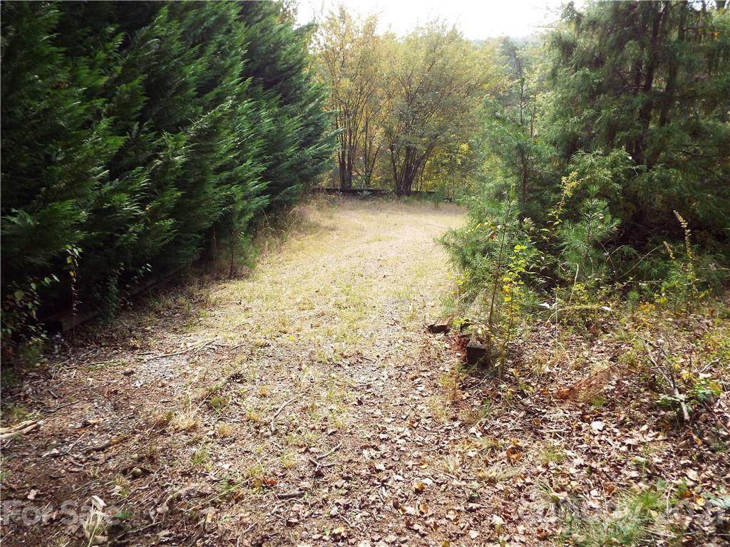 286 Lyle Downs Road - Photo 1