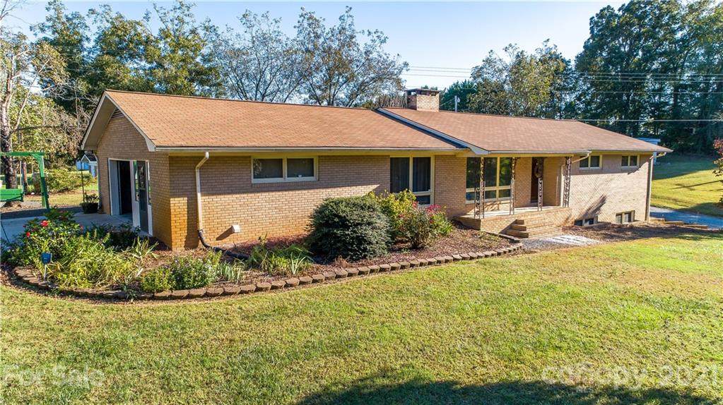 16284 Saint Martin Road - Photo 1