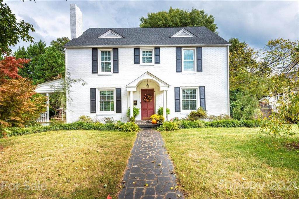 735 College Avenue - Photo 1