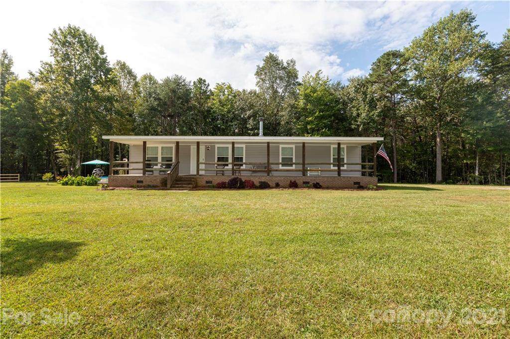 1824 Ebenezer Road - Photo 1