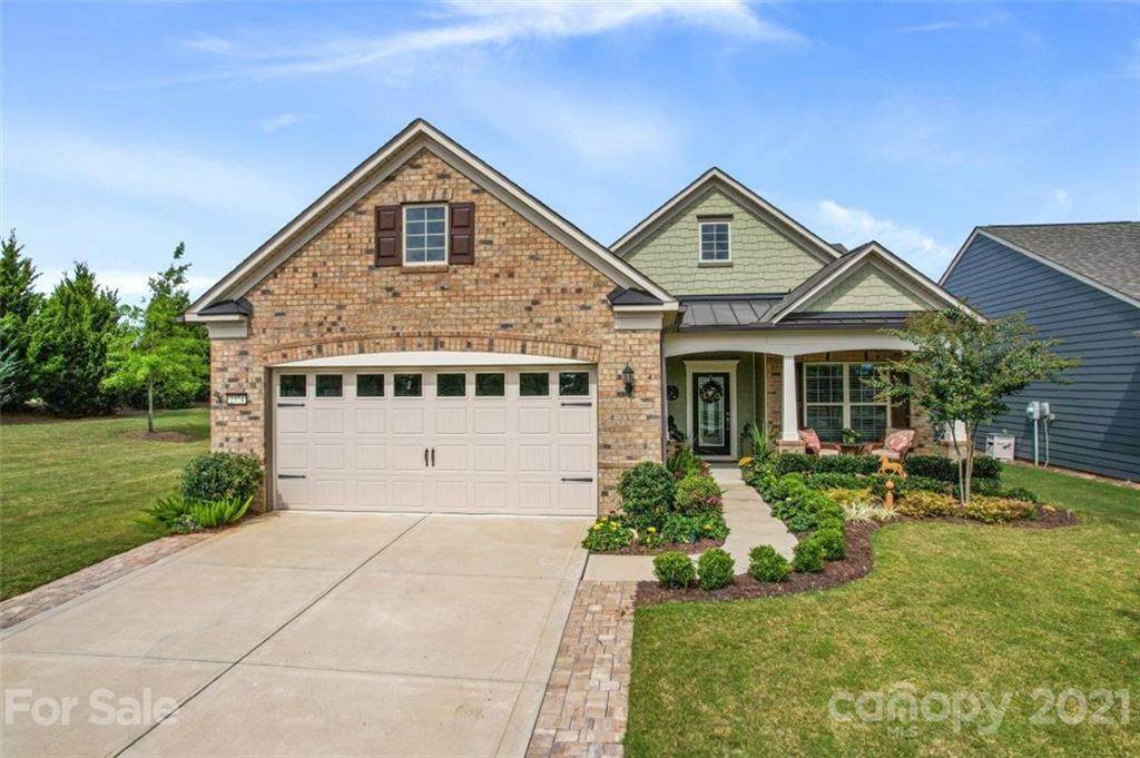 2374 Currant Street - Photo 1