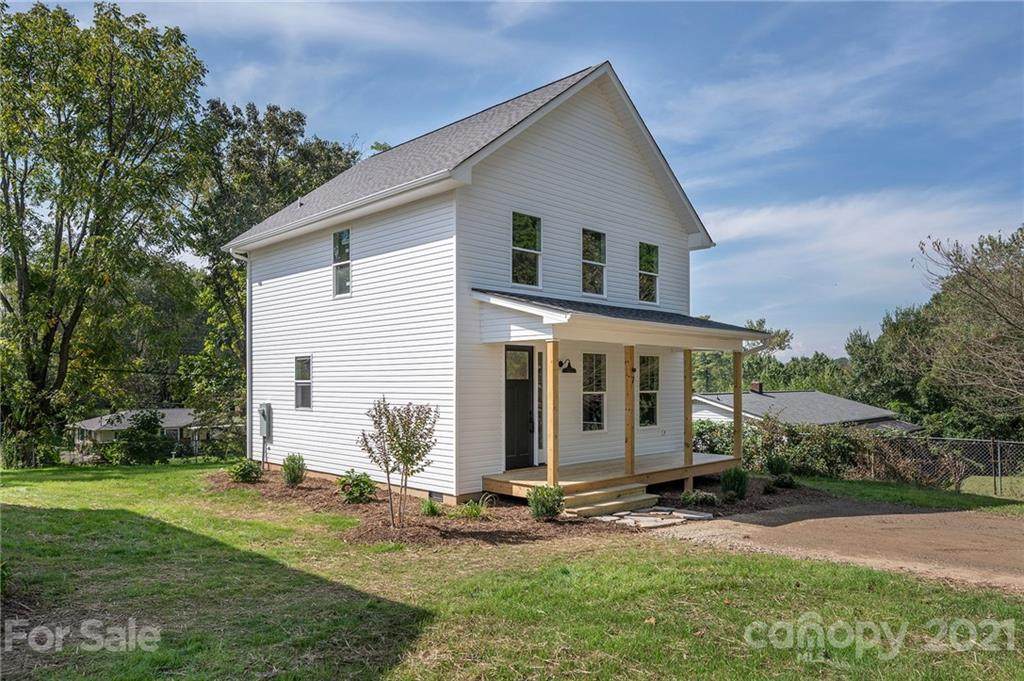 7 Oak Hill Road - Photo 1