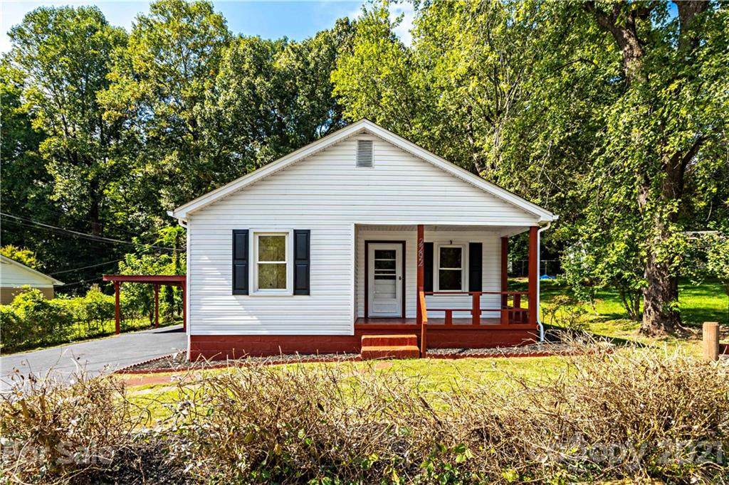 2292 Watts Street - Photo 1