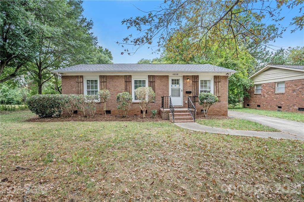 4838 Ridgeley Drive - Photo 1