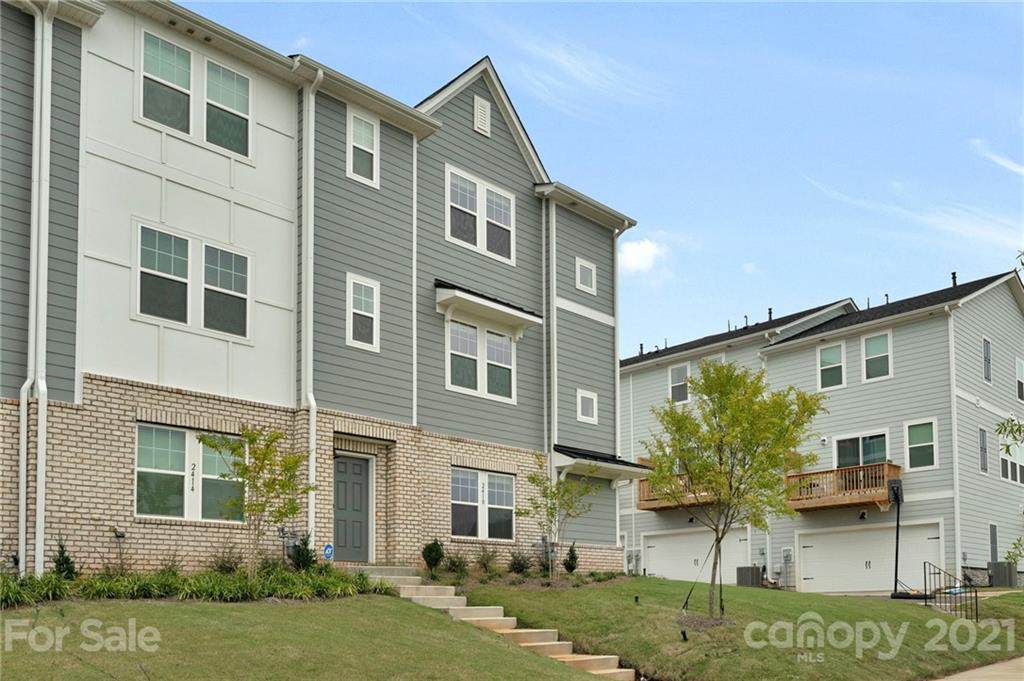 2410 Arbor Loop Drive - Photo 1