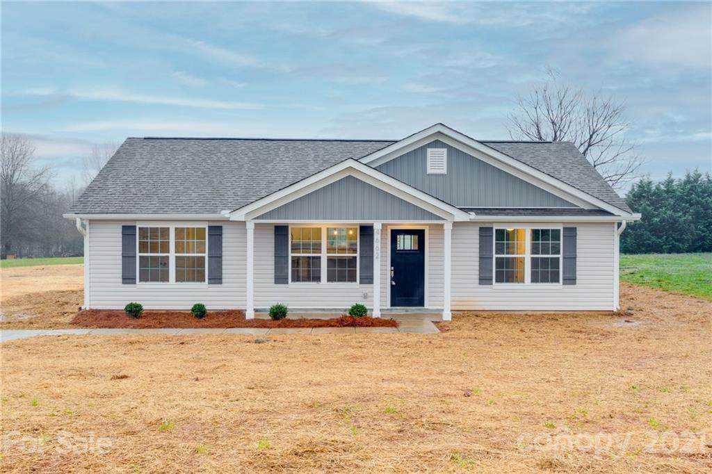 802 Self Street - Photo 1