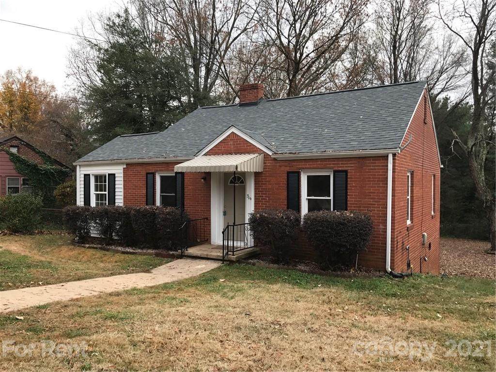 319 Westwood Drive - Photo 1