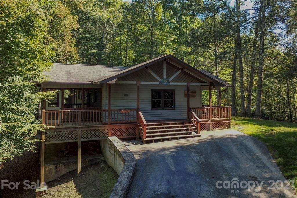 96 Summit Drive - Photo 1