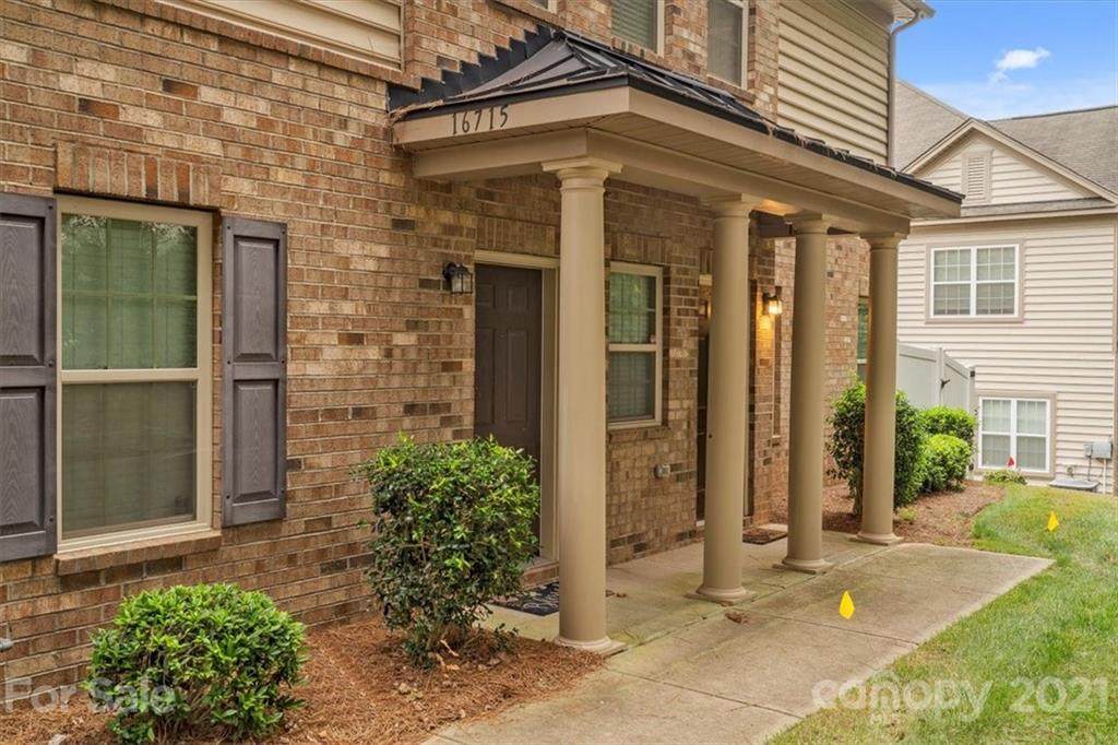 16715 Dolcetto Way - Photo 1