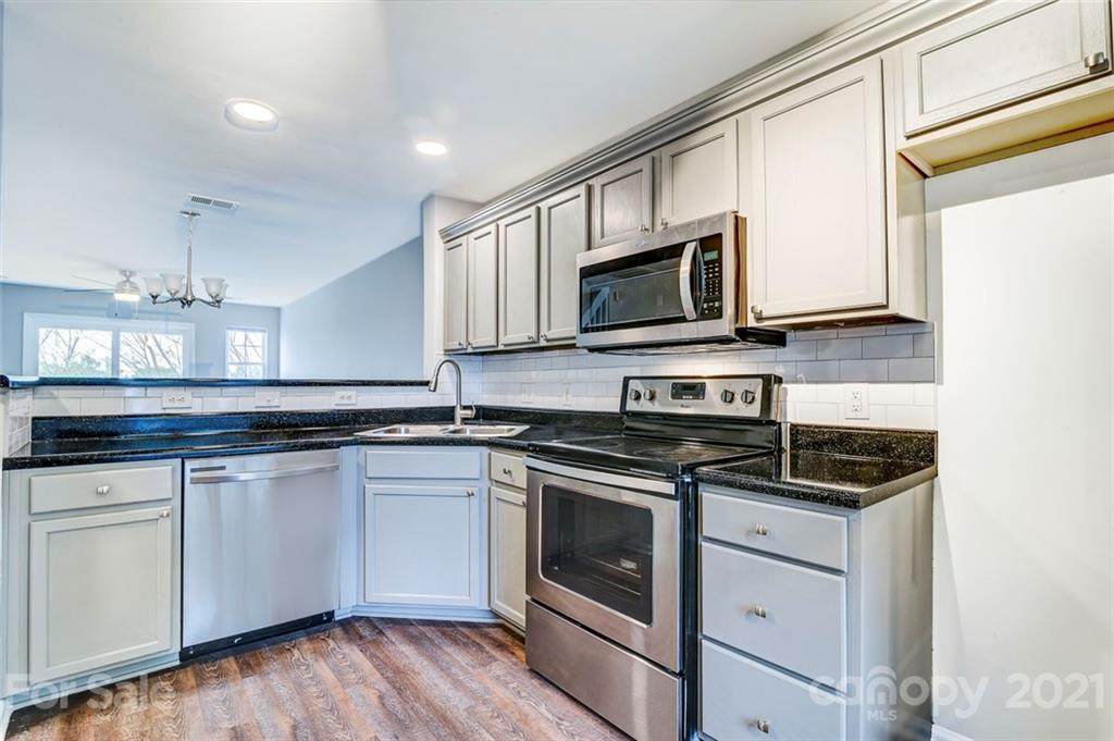 3115 Falling Rock Court - Photo 1