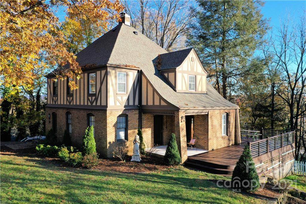 59 Evergreen Avenue - Photo 1