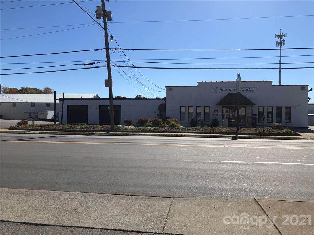 806 Main Street - Photo 1