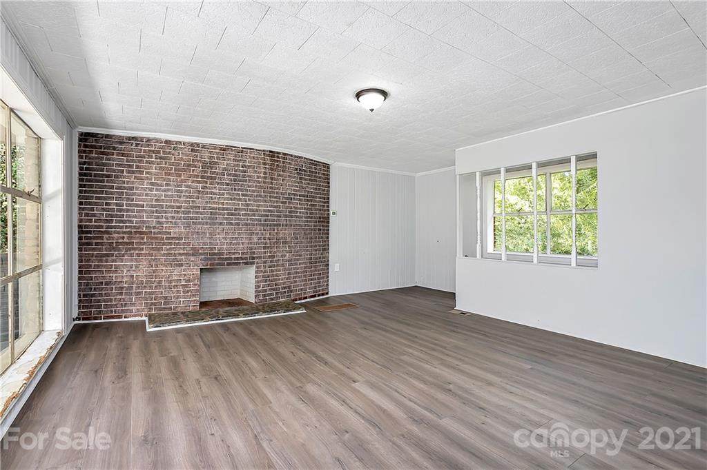 4908 Eleanor Drive - Photo 1