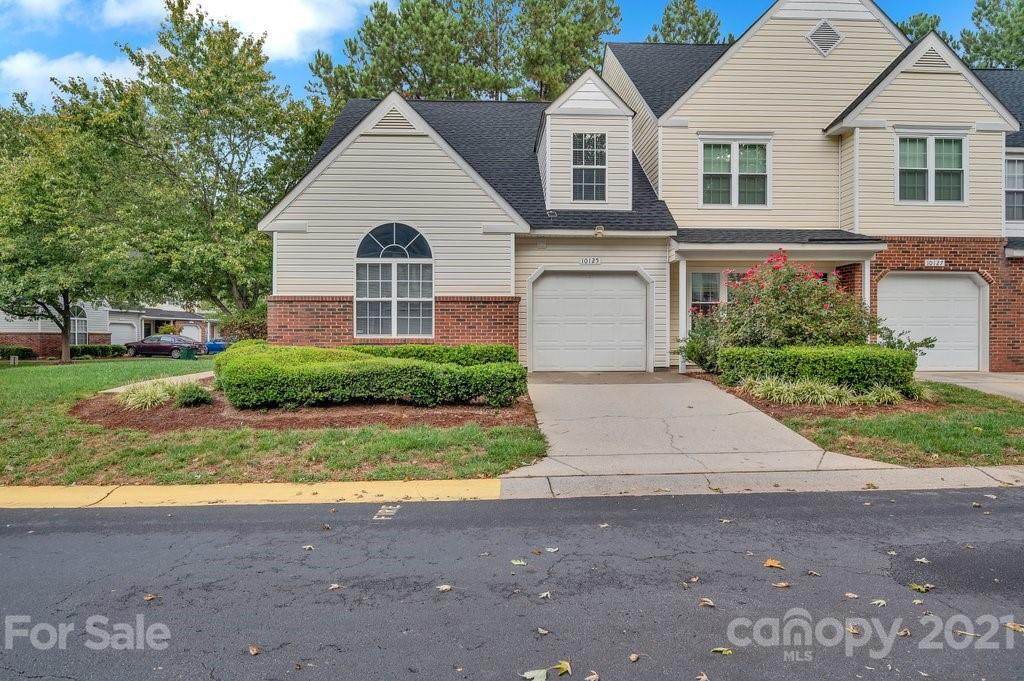 10125 University Park Lane - Photo 1