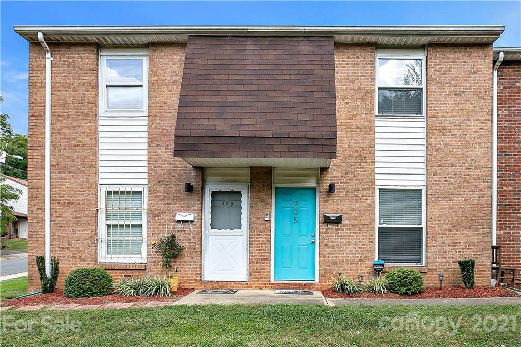 205 French Street - Photo 1
