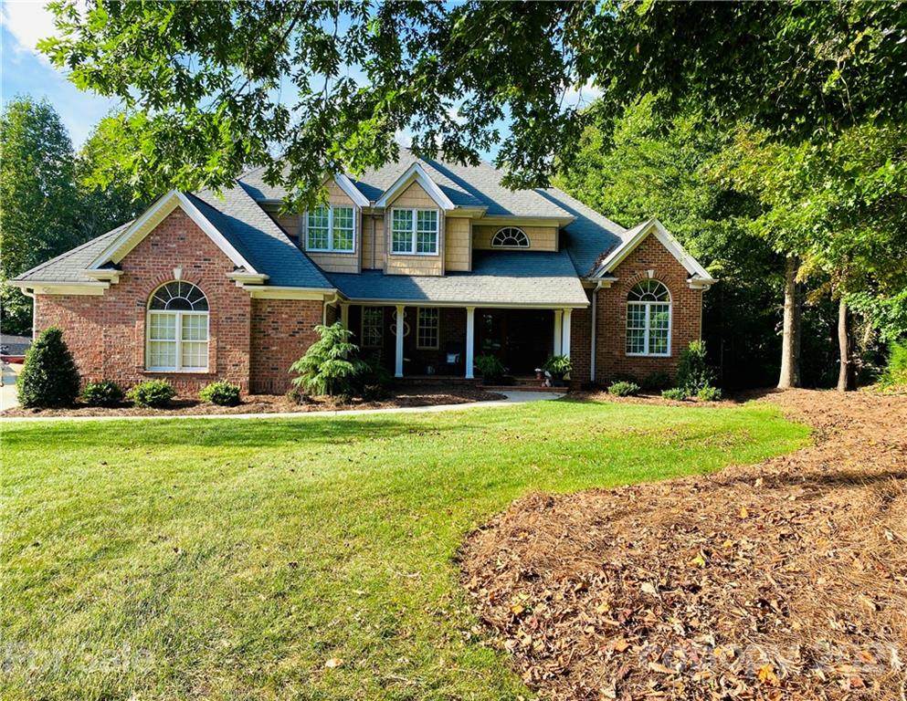 5616 Poplar Trail Drive - Photo 1