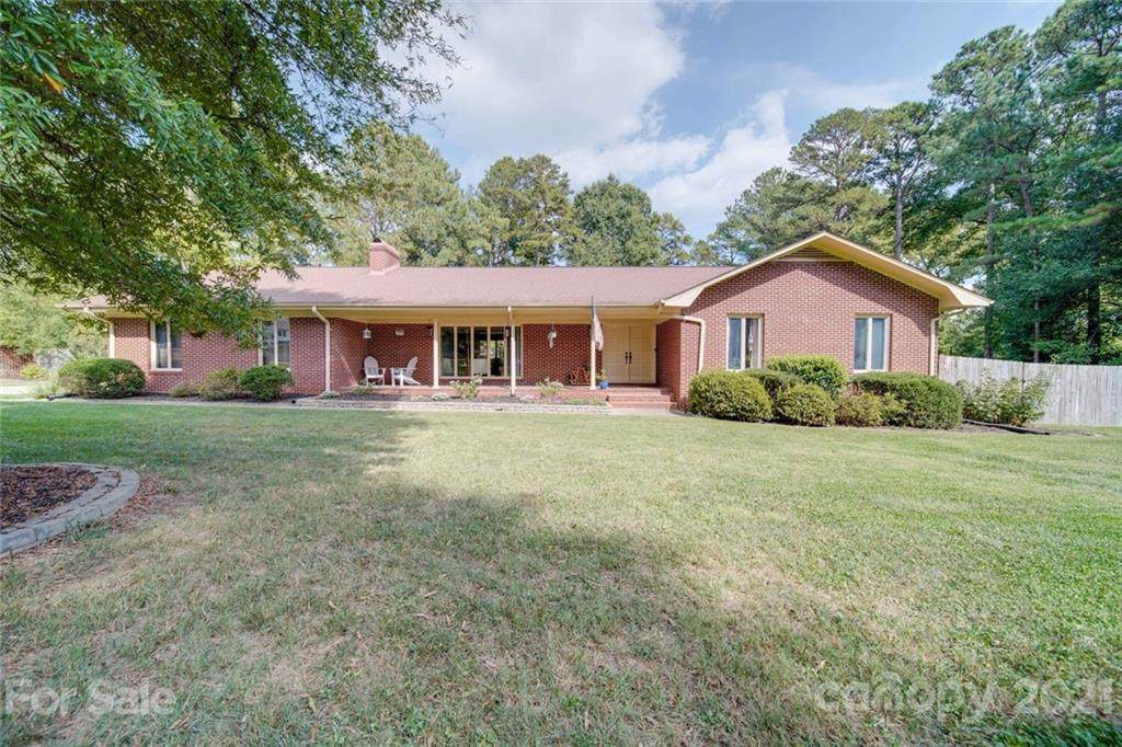 117 Courtney Lane - Photo 1
