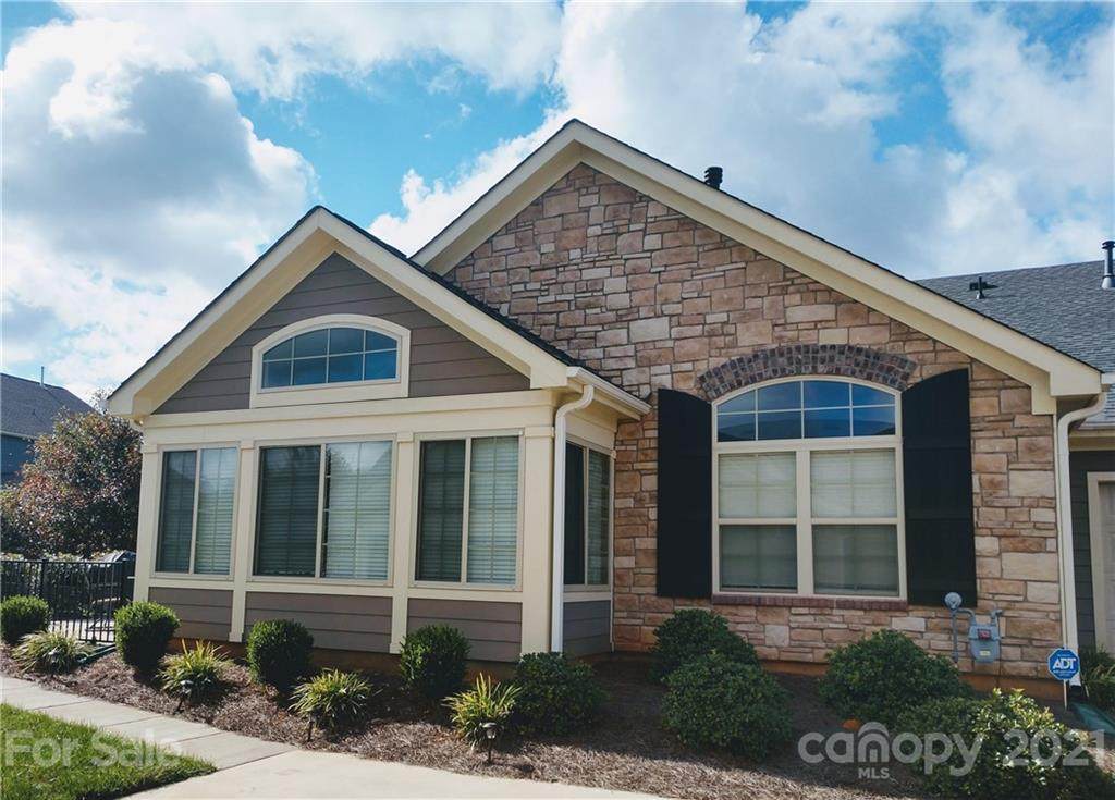 2341 Villa Oaks Court - Photo 1