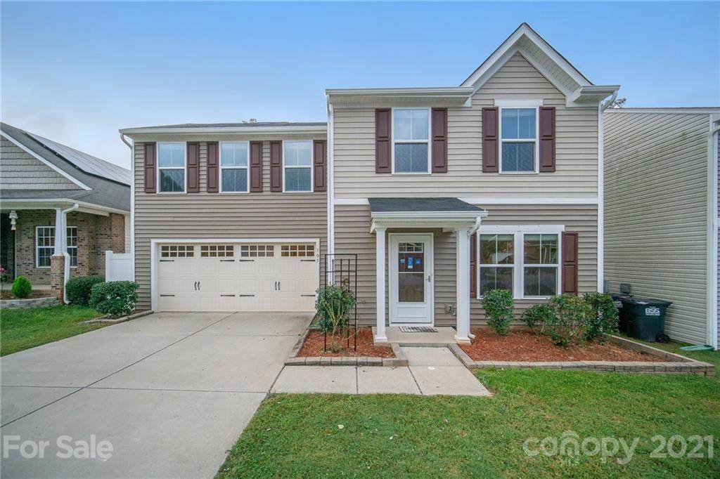 105 Aberdeen Drive - Photo 1