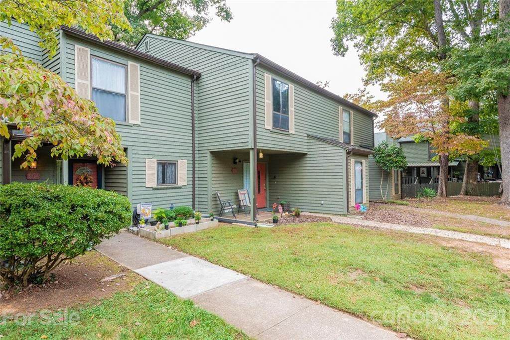 4340 North Center Street - Photo 1