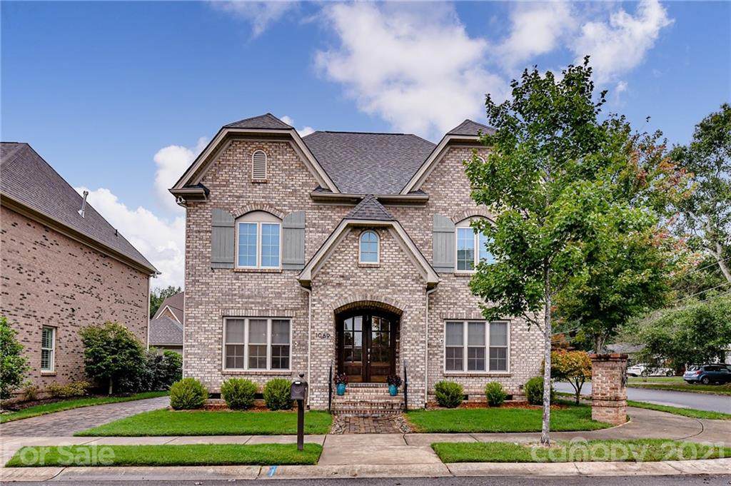 1069 Belmont Village Drive - Photo 1