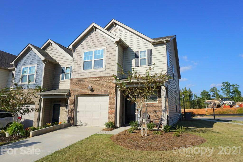 351 Kennebel Place - Photo 1
