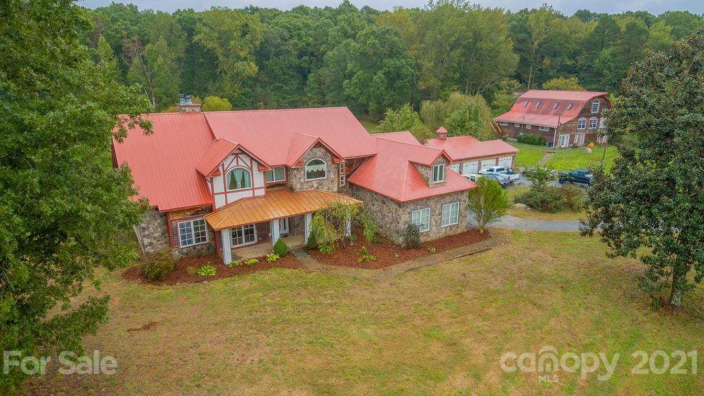 577 Crousetown Road - Photo 1