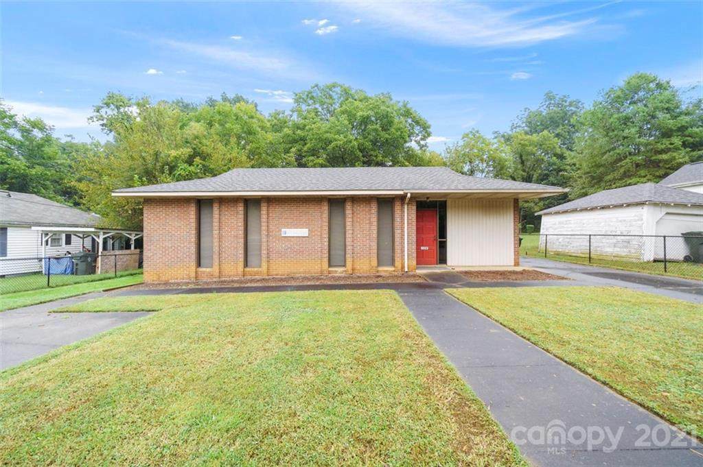 104 Dilling Street - Photo 1