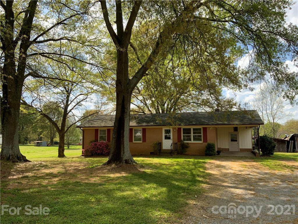 654 Mcbrayer Homestead Road - Photo 1