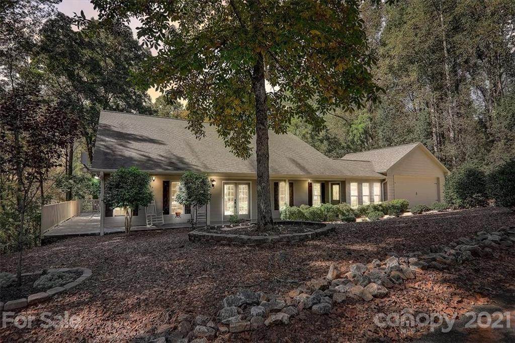 630 Whitney Boulevard - Photo 1