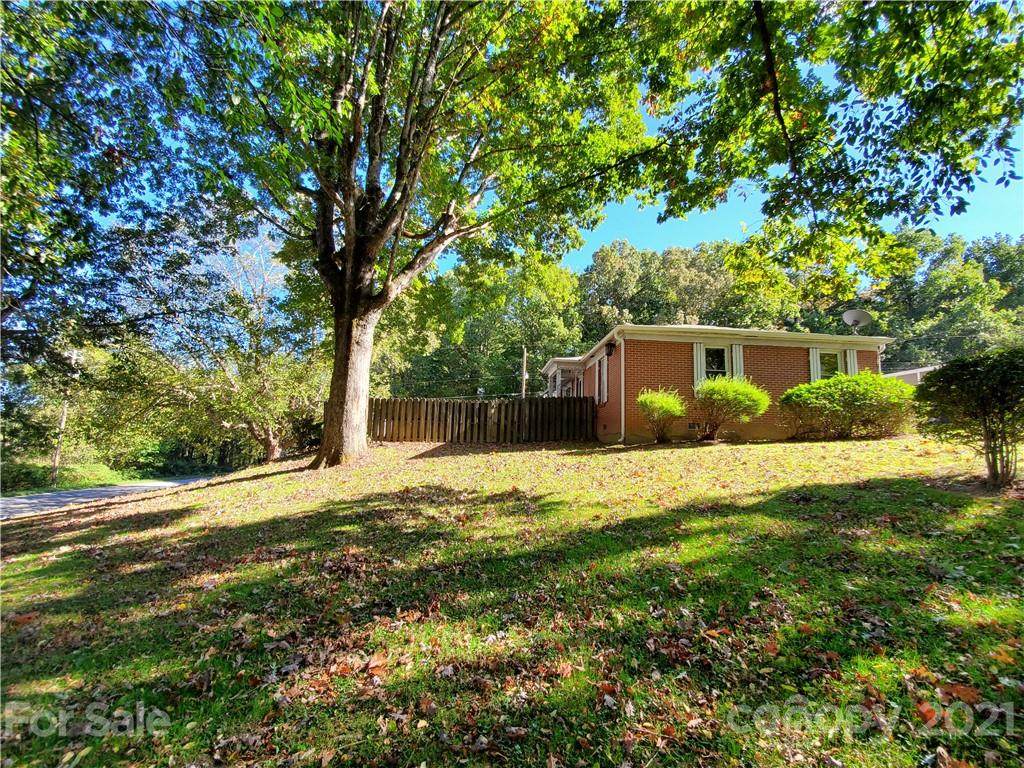 230 Tracy Grove Road - Photo 1
