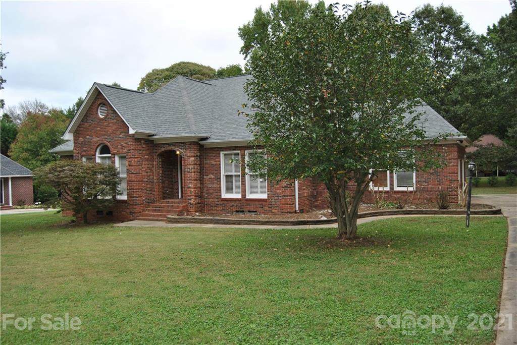 205 General Joseph Wheeler Street - Photo 1