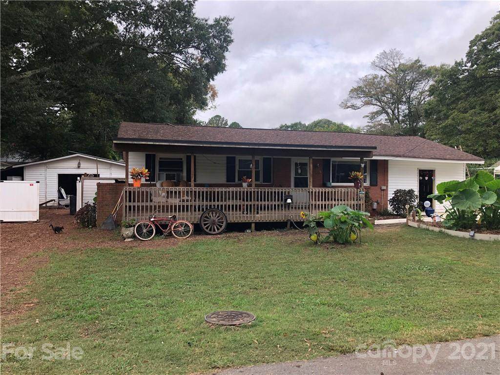 113 Tomberlin Road - Photo 1