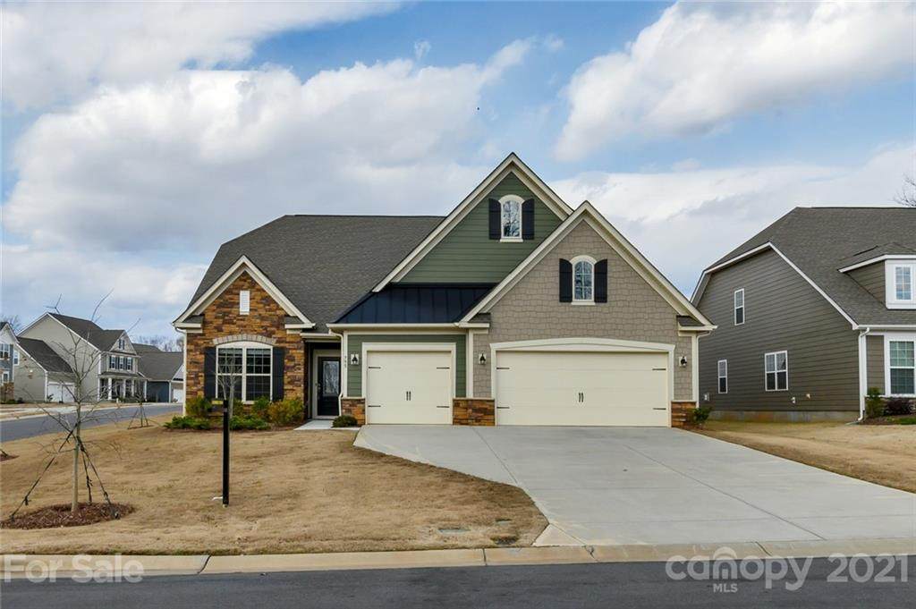 795 Kathy Dianne Drive - Photo 1