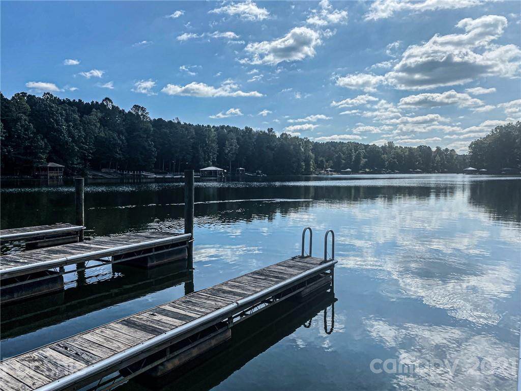6712 Cove Lane - Photo 1