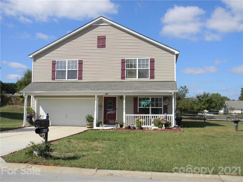552 Montgomery Drive - Photo 1