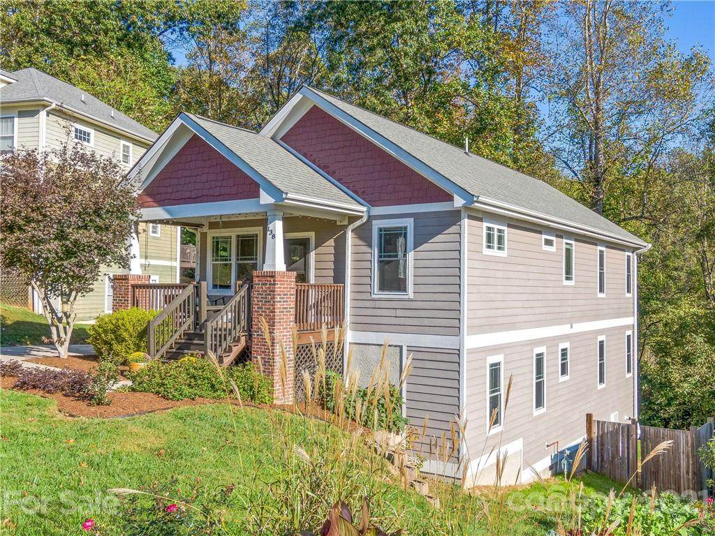 138 Estelle Park Drive - Photo 1