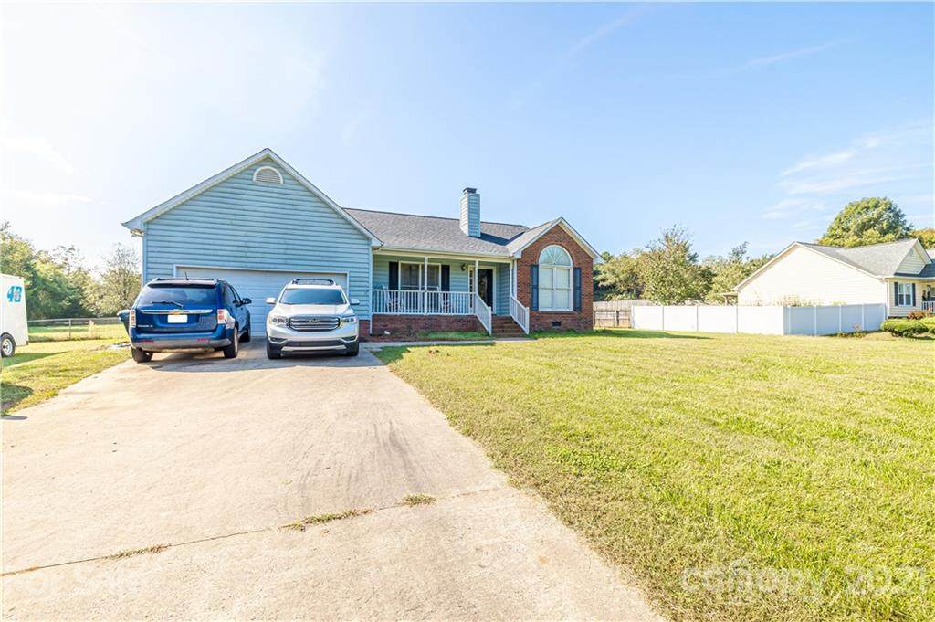142 Family Lane - Photo 1