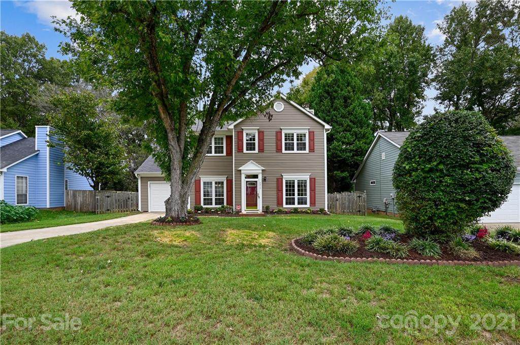 5417 Southminster Lane - Photo 1