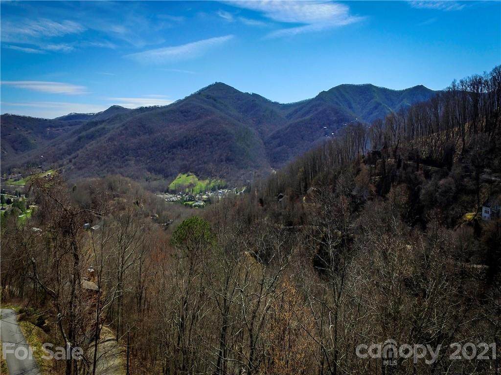 000 Saddle Drive - Photo 1